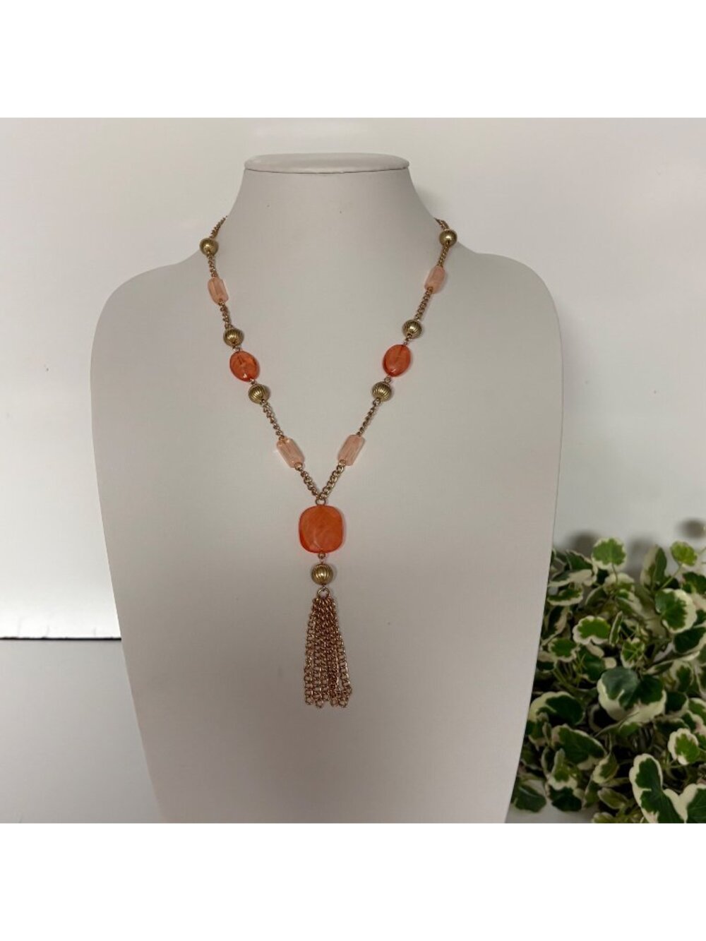 Gold Tone Chain Necklace Pink Orange Beads Faceted Centerpiece Tassel Pendant